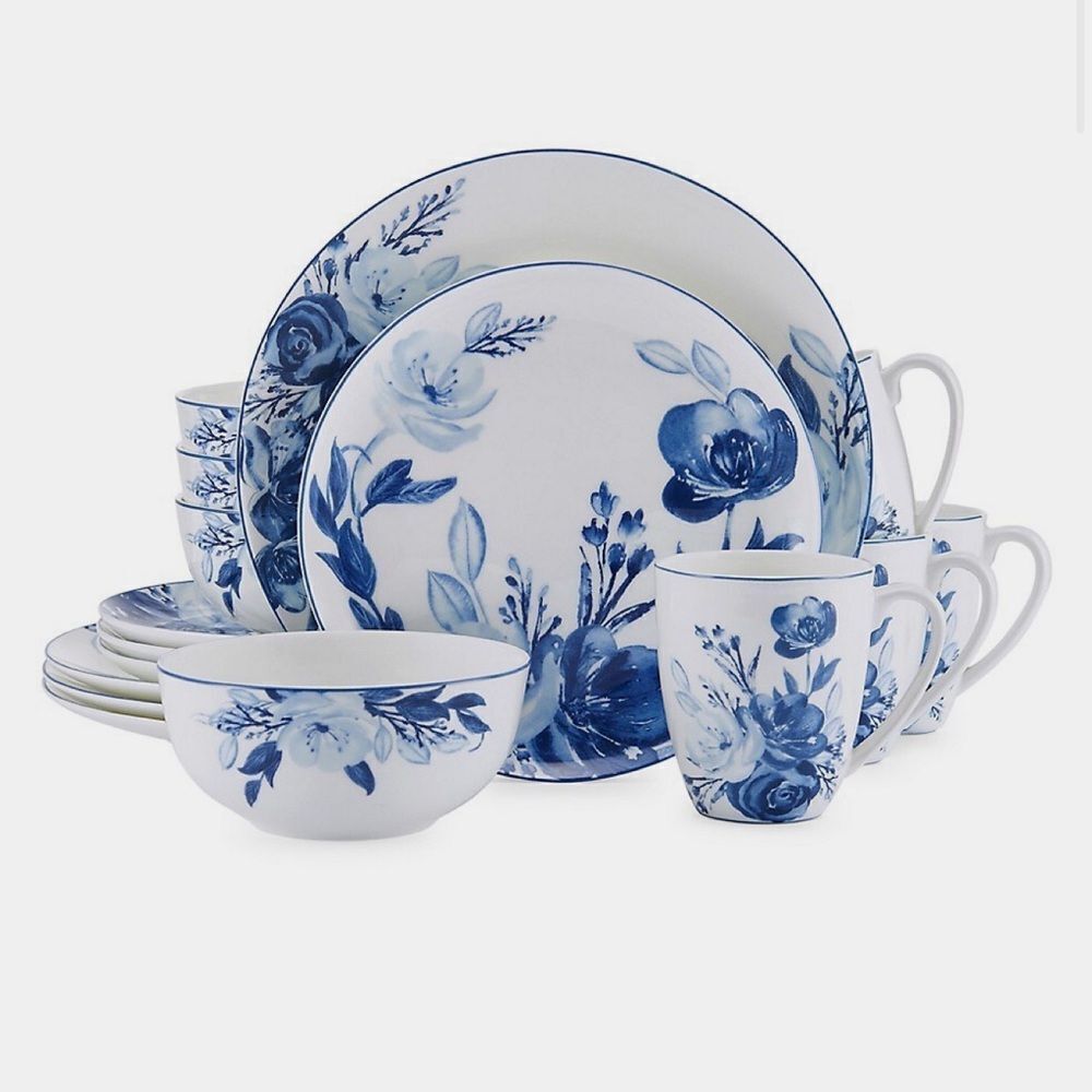 Mikasa
Darcy 14- Piece Dinnerware Set
